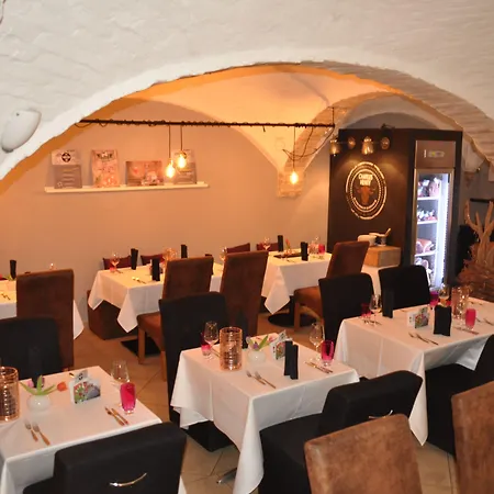 Augustlhof Restaurant & Hotel Linden (Landshut)